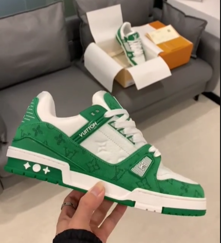 LV trainer blancas y verdes