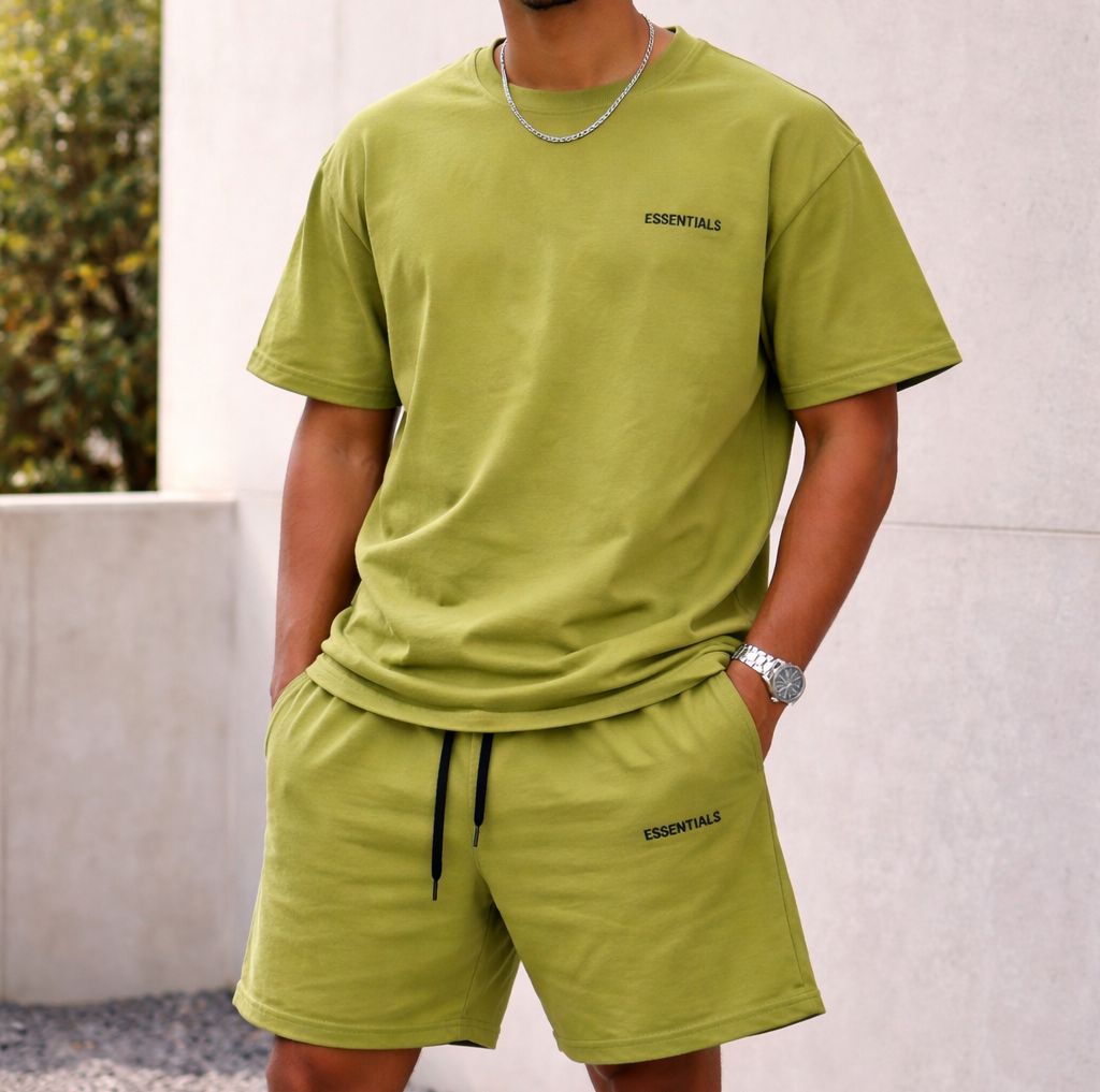Conjunto Essentials verde logo negro
