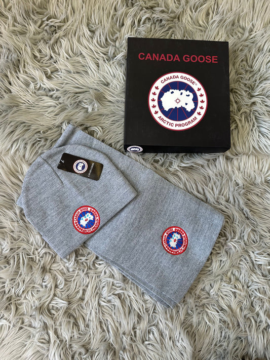 GORRO Y BUFANDA GRIS CANADA GOOSE