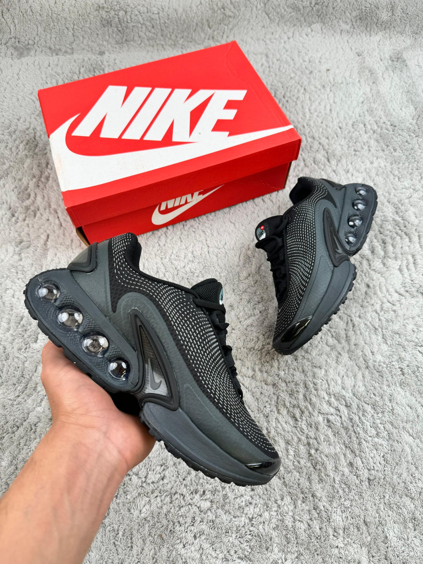 Nike TN DN negras