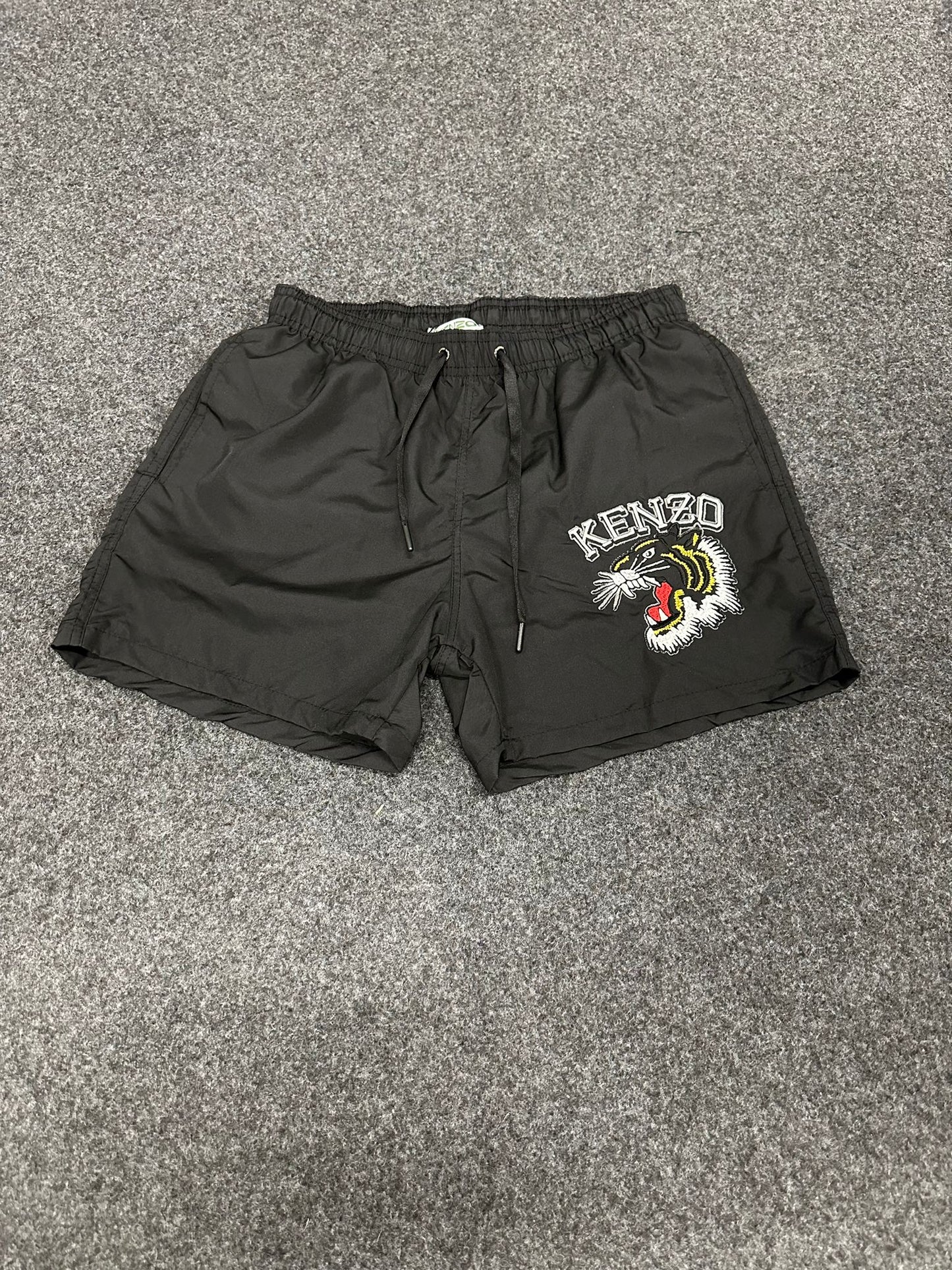 Bañador kenzo negro logo blanco