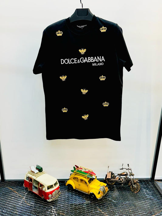 Camiseta d&g negra logos dorados oversize