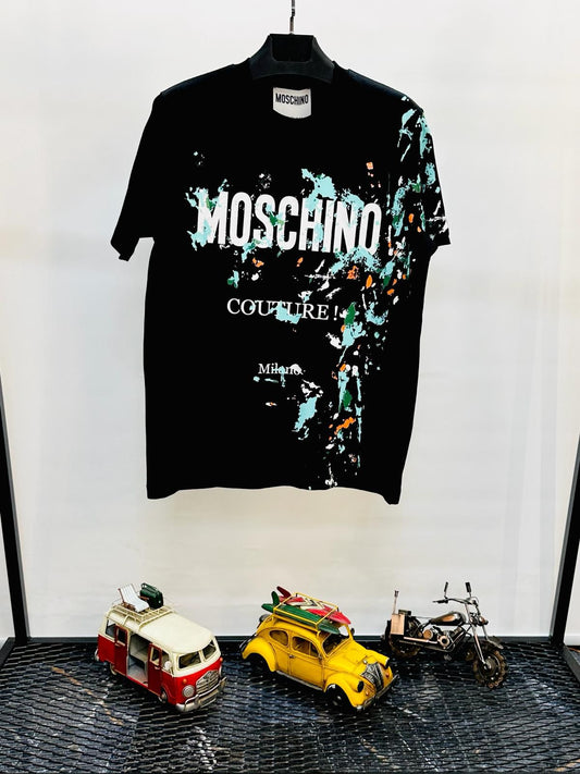 Camiseta moschino negra logo blanco oversize