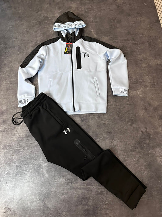 Chandal under armor blanco y negra logo negro