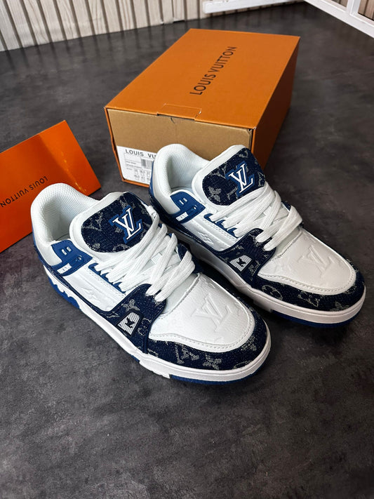 LV Trainer azules y blancas