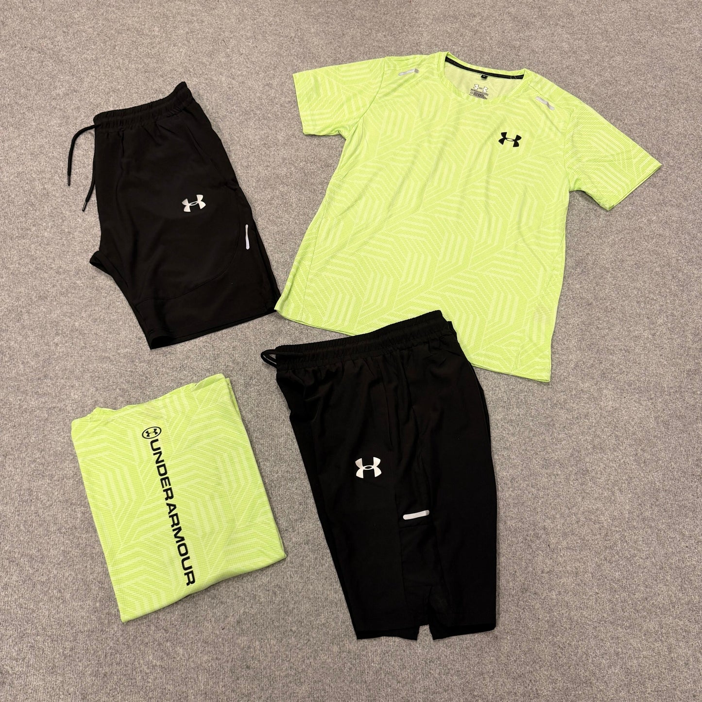 Conjunto under armour amarillo logo negro