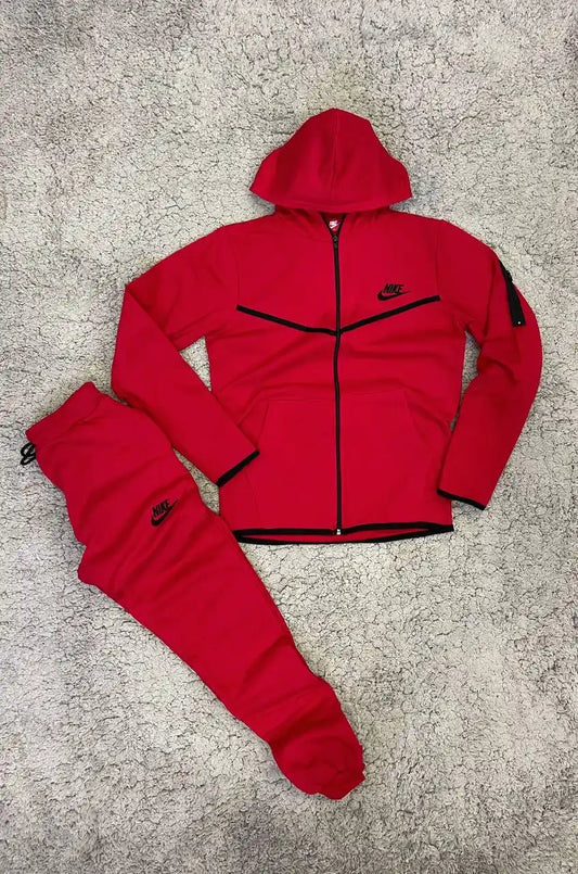 Nike Tech Fleece Rojo