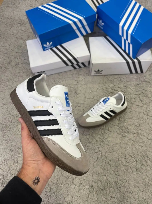 ADIDAS SAMBA BLANCA LOGO NEGRO
