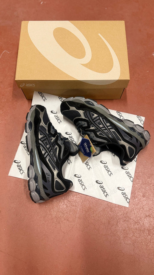 Asics Gel NYC negras