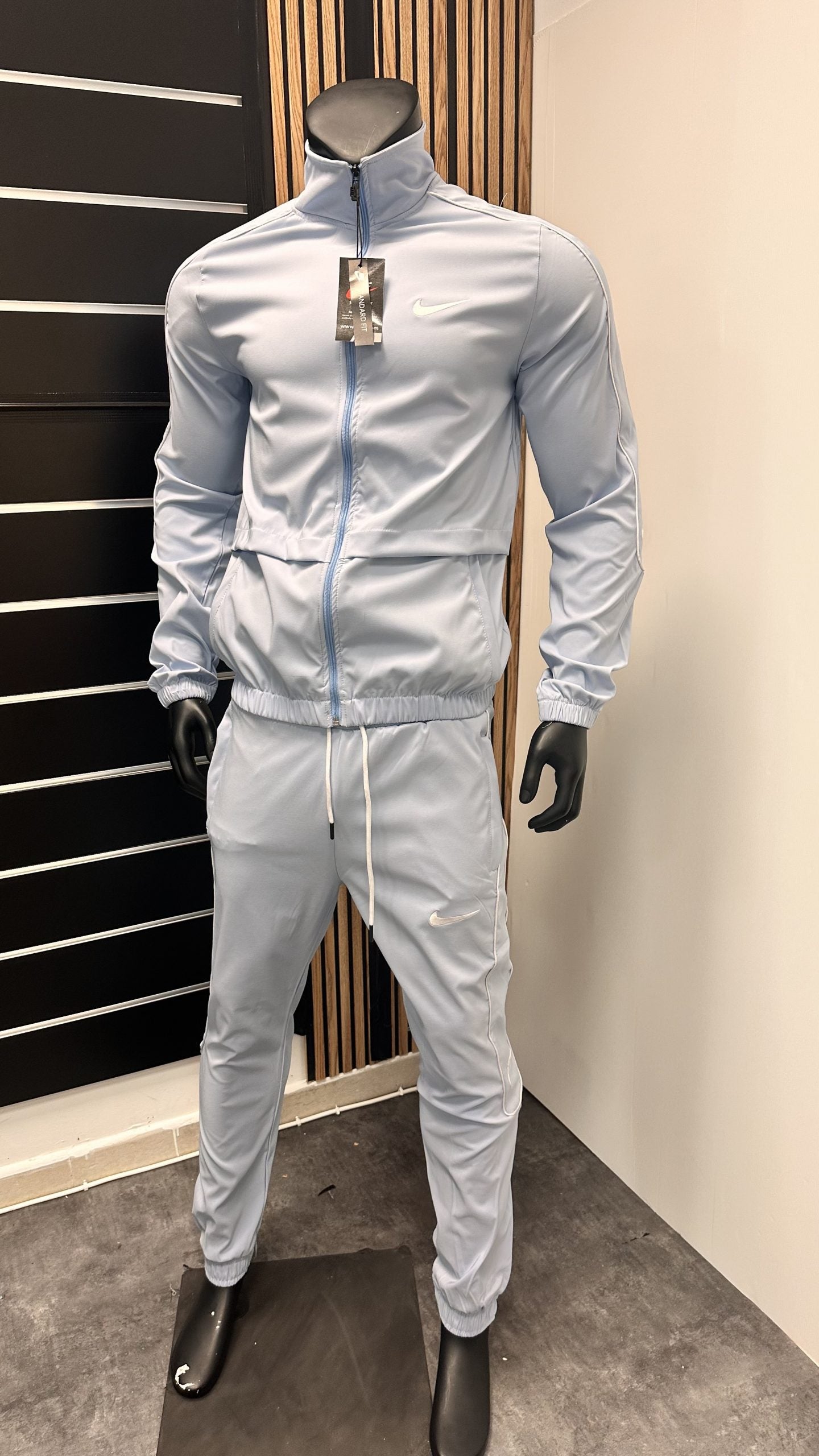 Chandal nike azul logo blanco