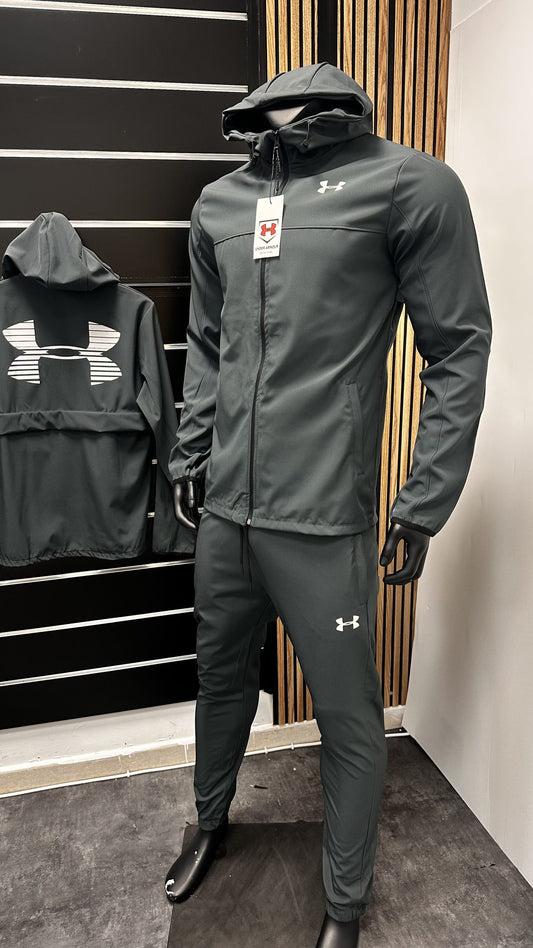 Chandal under armour gris logo blanco