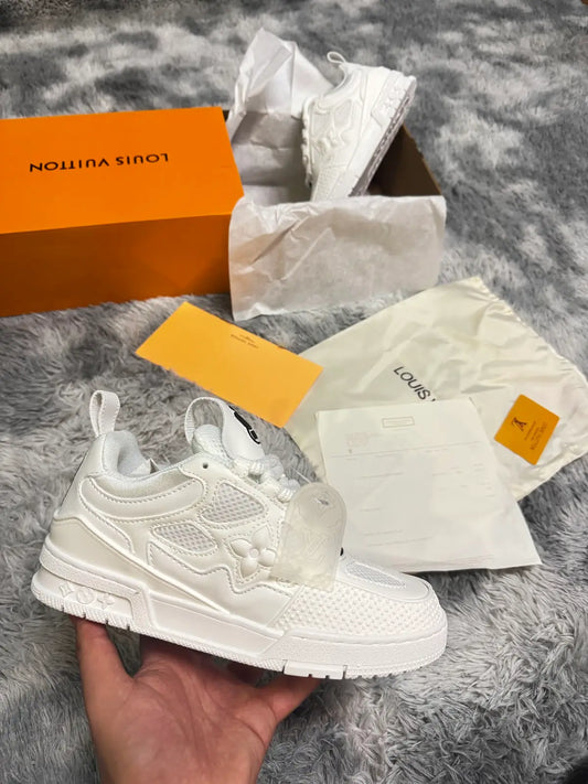 LV skate blancas