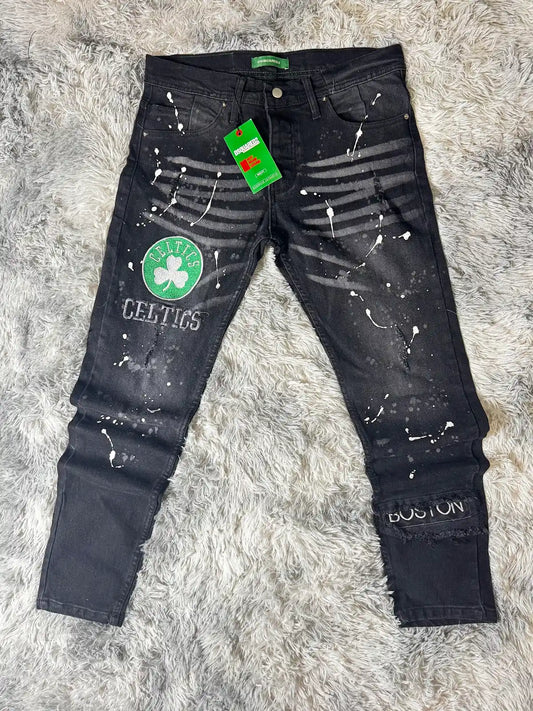 Pantalon vaquero BOSTON CELTICS detalles verdes