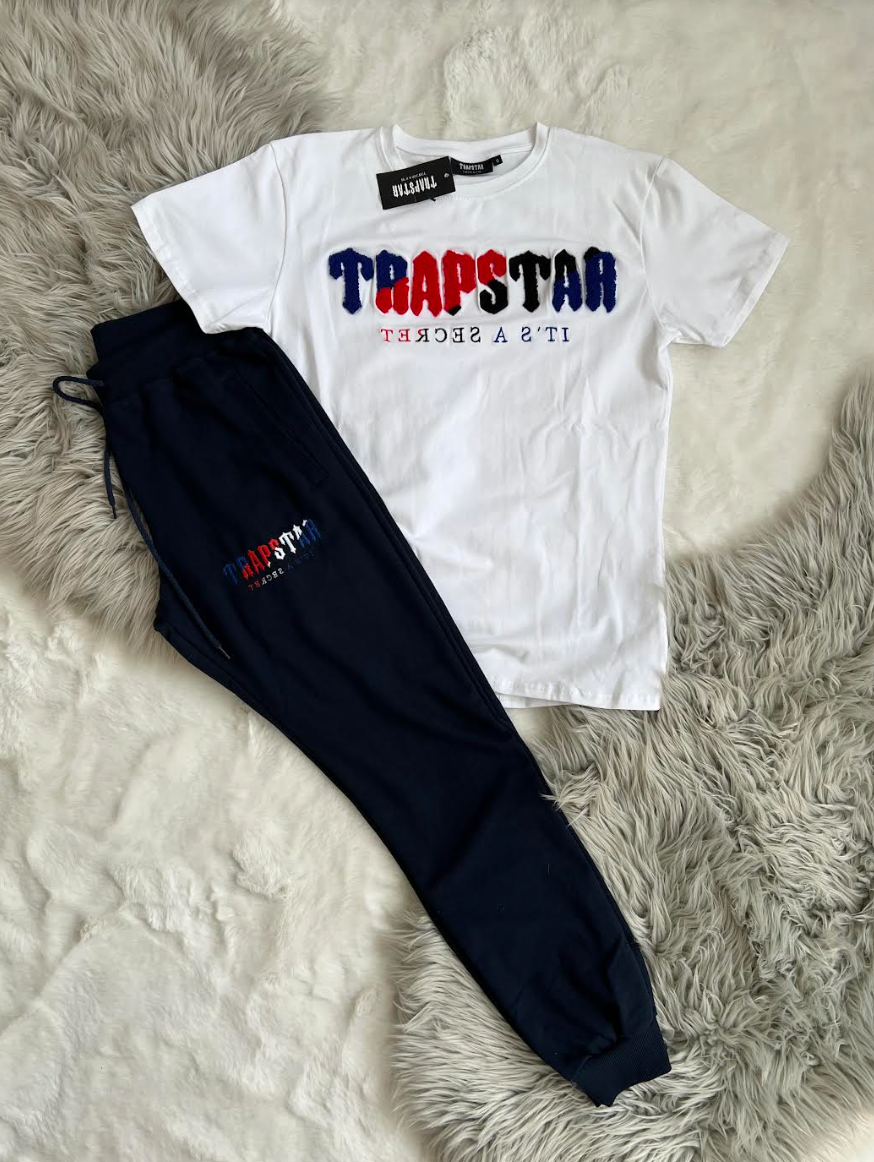 Conjunto Trapstar blanco logo tricolor