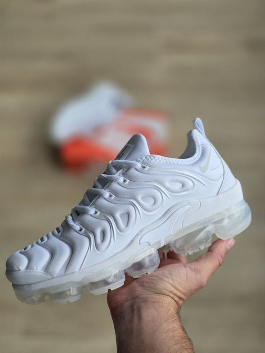 Vapormax plus blanca