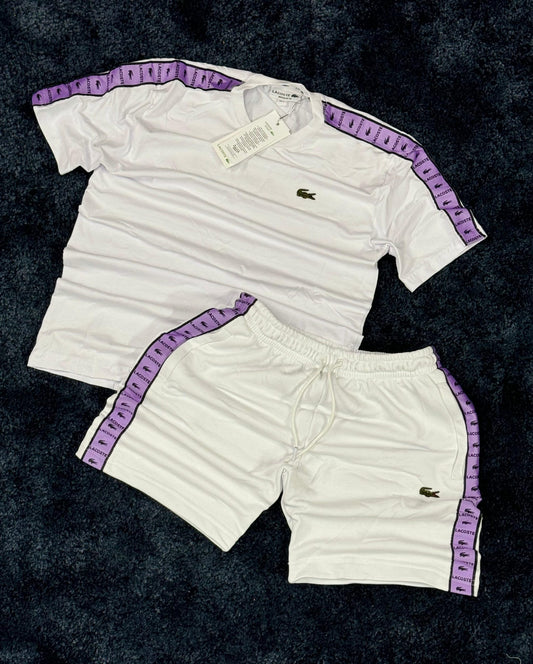 Conjunto lacoste blanco líneas moradas