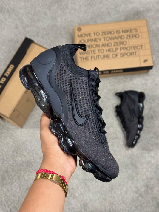 Vapormax gris logo negro