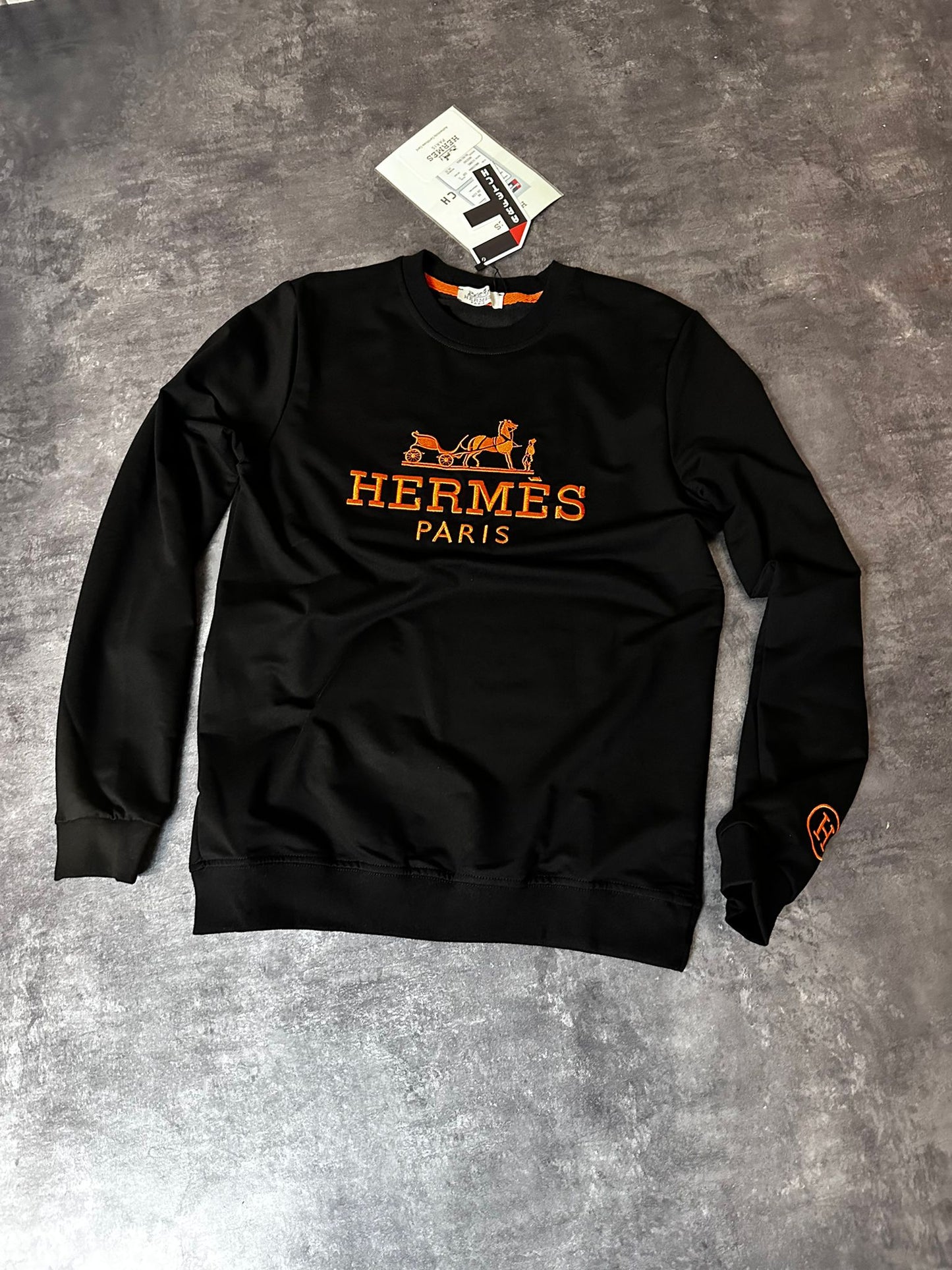 Sudadera Hermes negra logo naranja