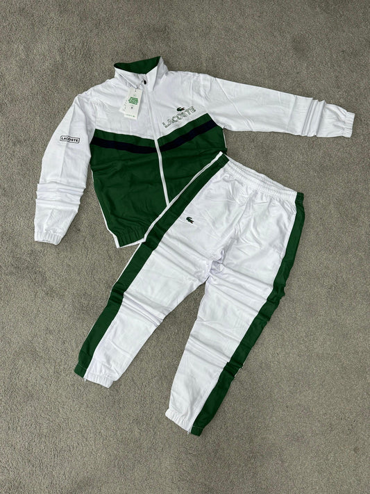 Chándal Lacoste blanco y verde logo verde