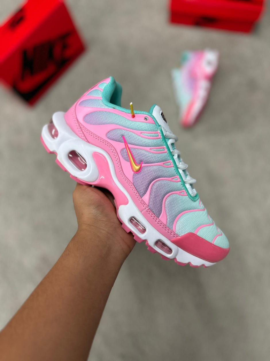 tn rosa nike