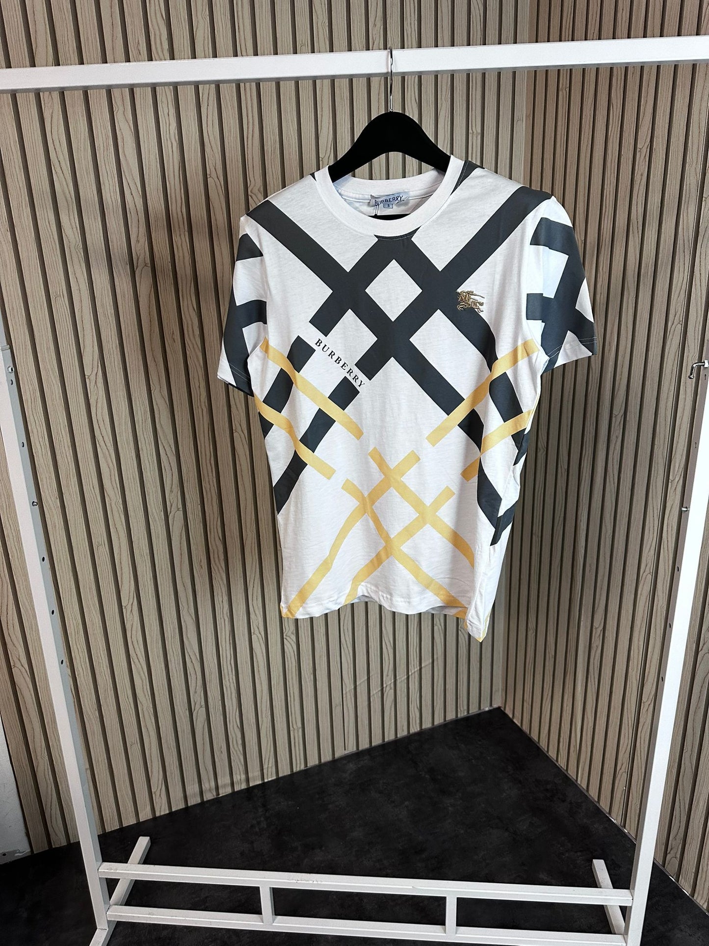 Camiseta BURBERRY blanco gris y amarillo