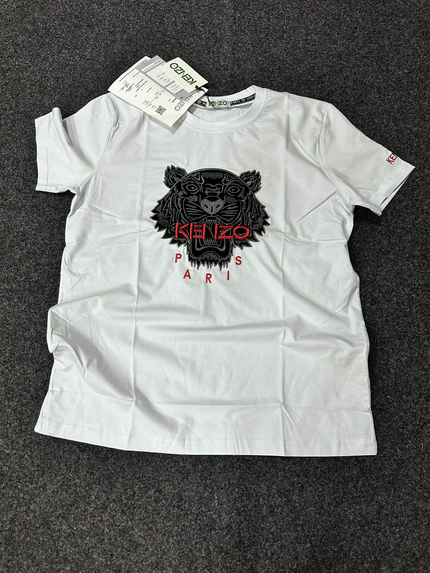 Camiseta kenzo blanca logo rojo y negro