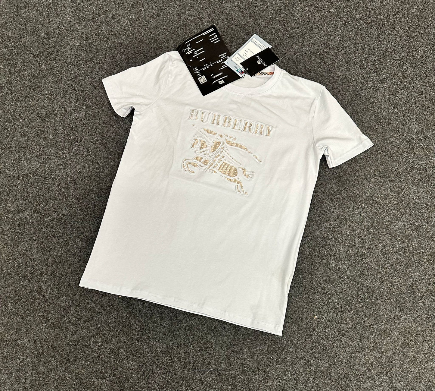 Camiseta BURBERRY blanco logo crema