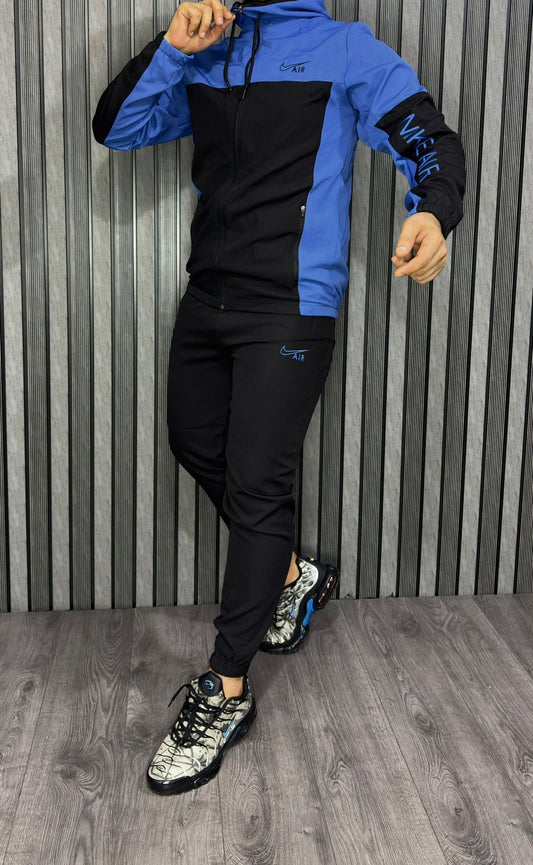Chandal Nike negro logo negro detalles azules