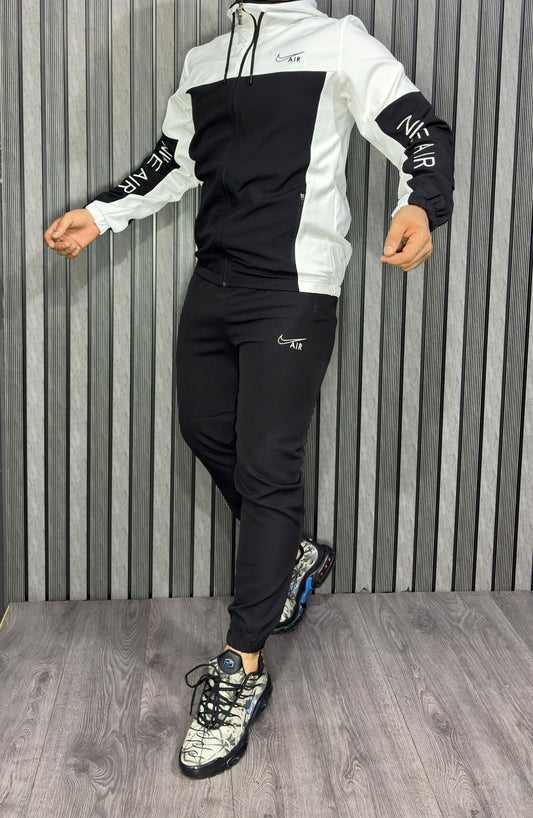 Chandal Nike negro y blanco