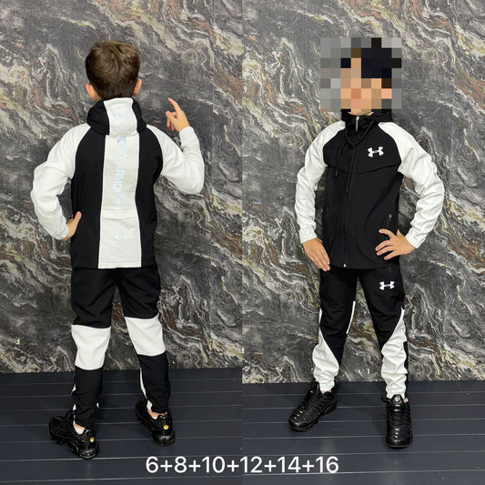 Chandal Under Armour blanco y negro niños