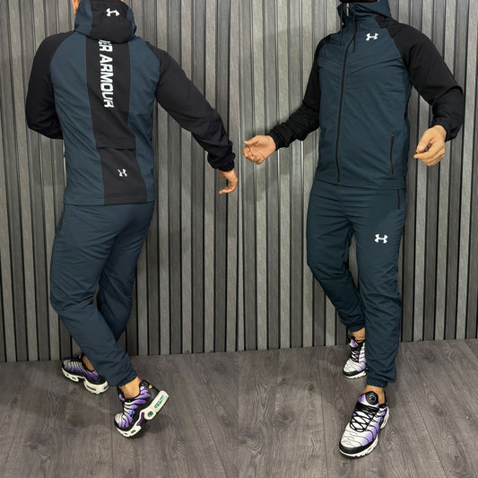 Chandal under armour azul marino y negro