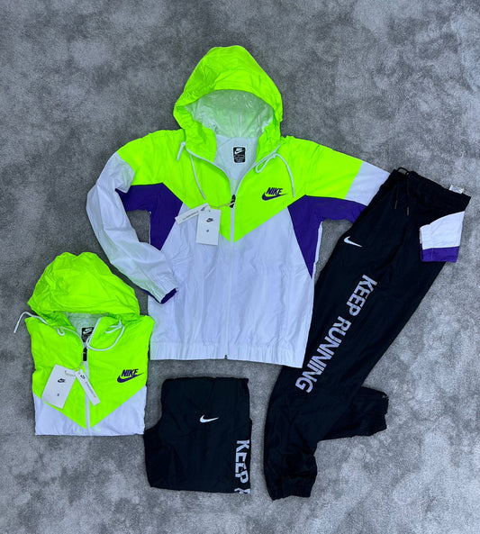 Chandal Nike fluor blanco logo negro detalles azules