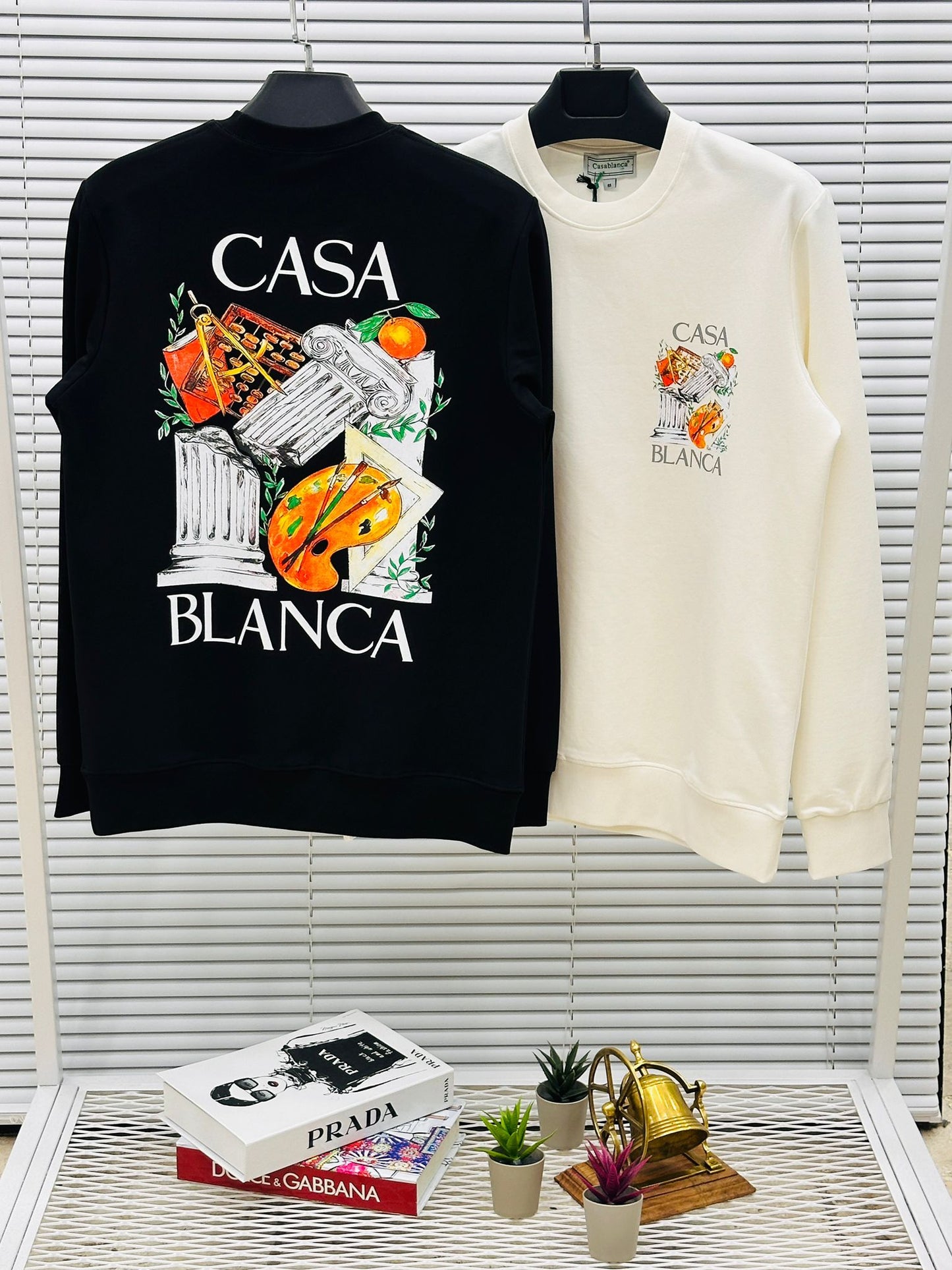 Sudadera Casablanca negro logo blanco naranja
