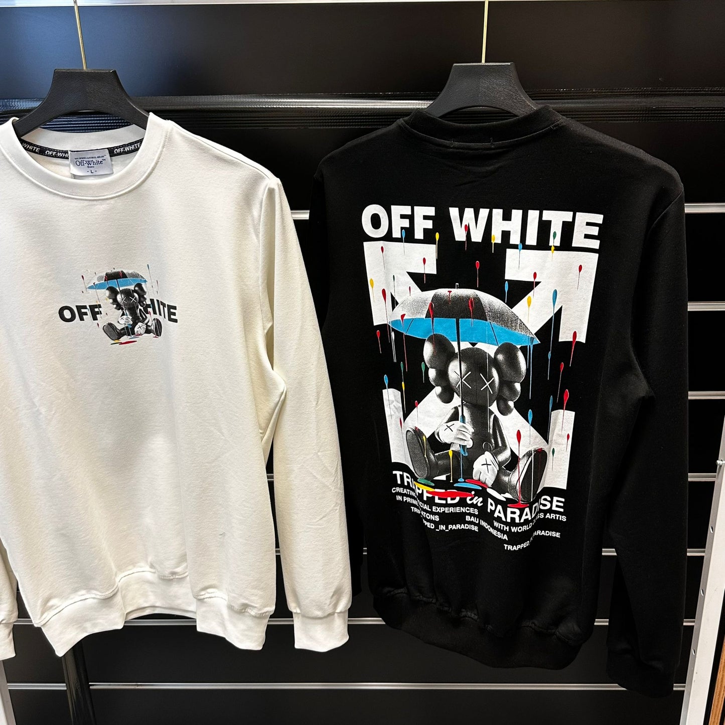 Sudadera OFF-WHITE blanco x kaws logo negro