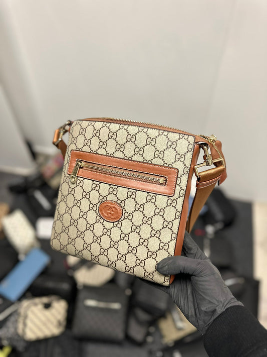 Bandolera GUCCI beige logo marrones