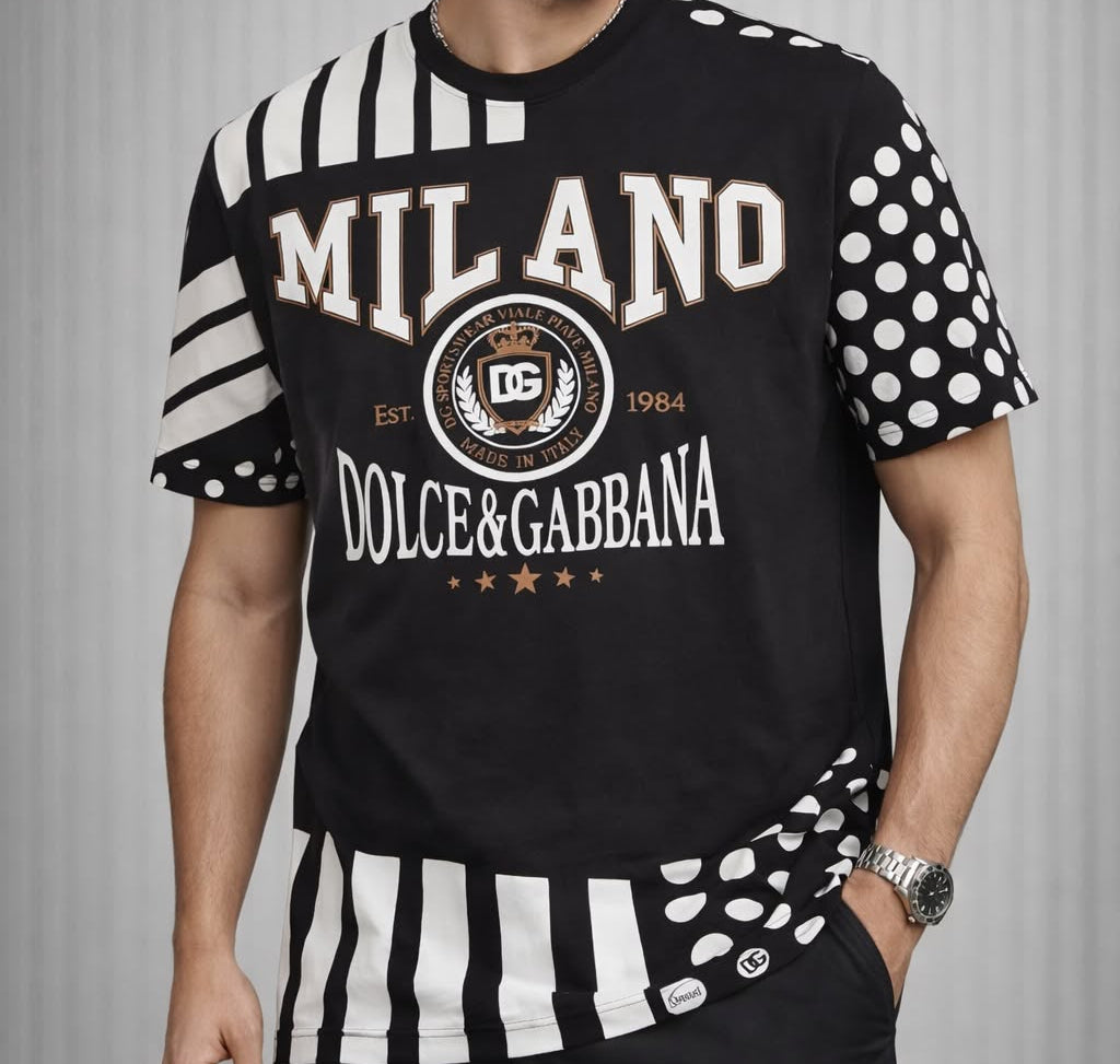 Camiseta D&G negra logo blanco detalles bronce