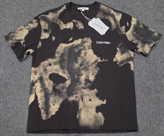 Camiseta Calvin Klein negra logo blanco