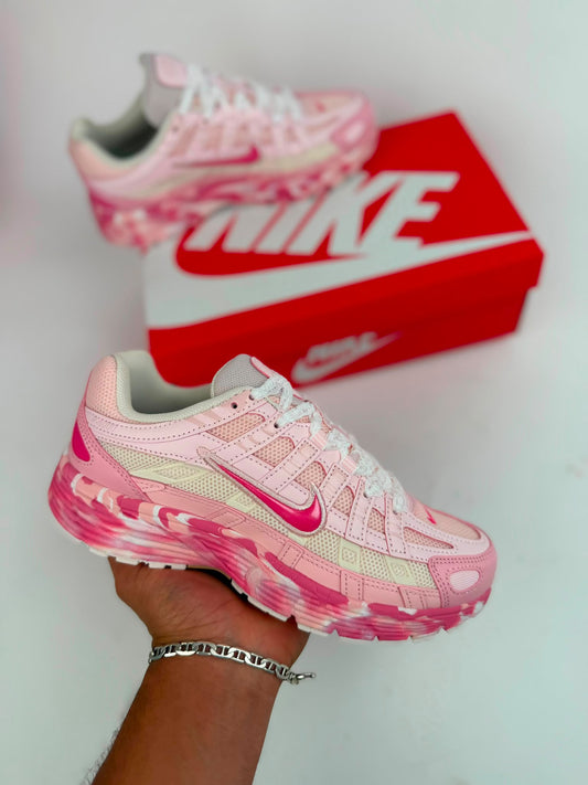Nike P-6000 rosas detalles beige