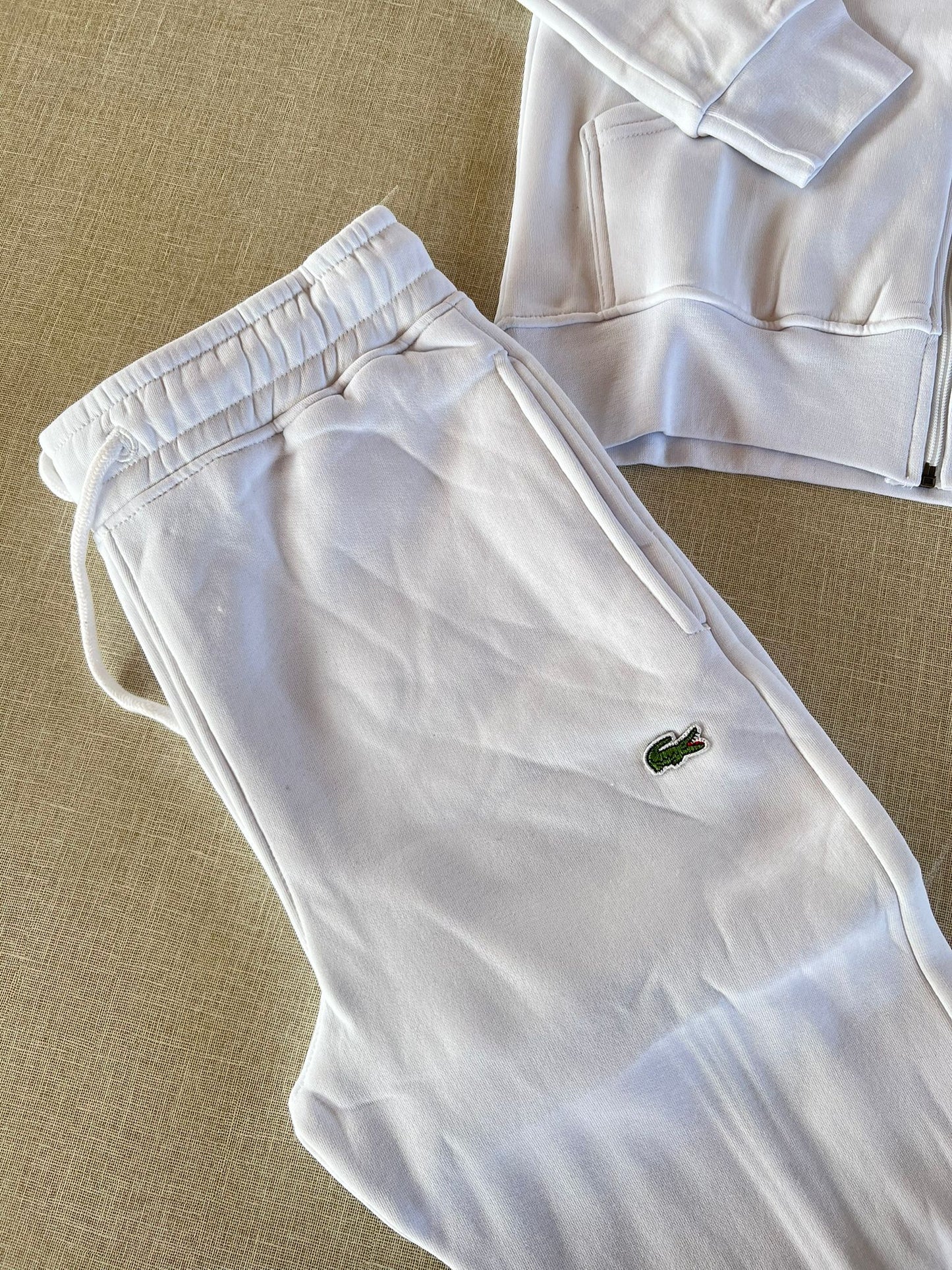 Chandal Lacoste blanco logo verde