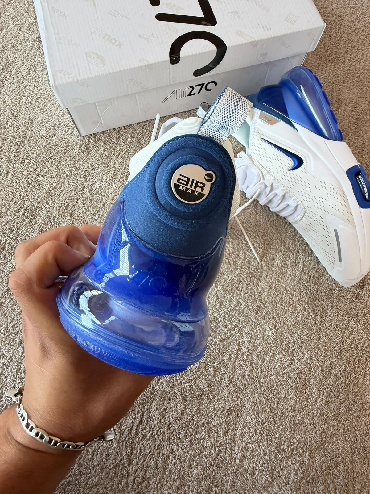 Air max 270 blanca logo azul