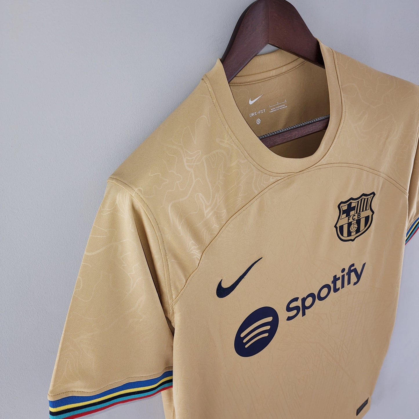 2 EQUIPACION DEL BARCELONA