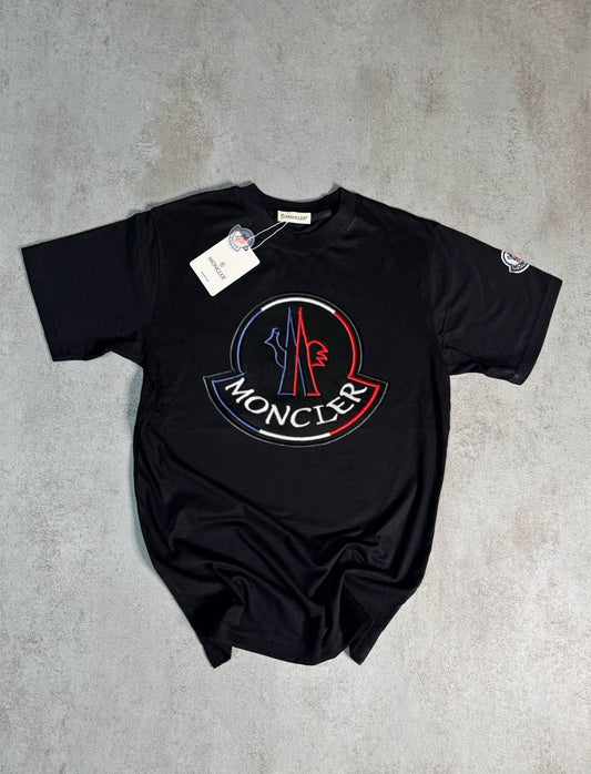 Camiseta Moncler negro contorno blanco logo tricolor