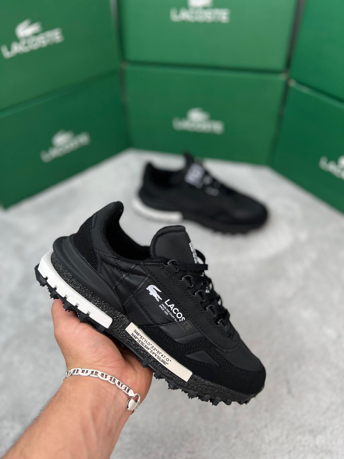 Zapatillas Lacoste Elite Active negra logo blanco