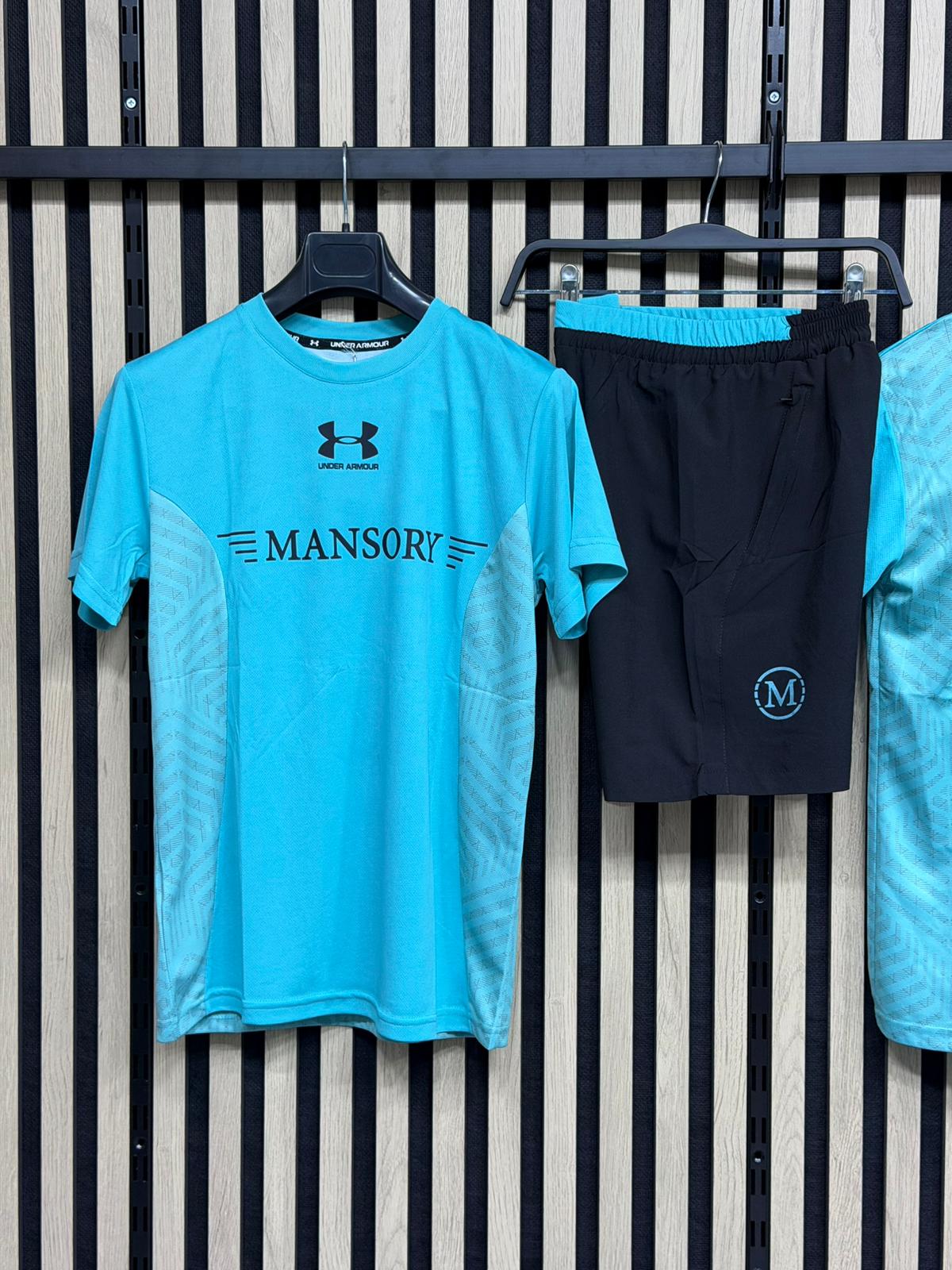 Conjunto under armour x Mansory azul logo negro