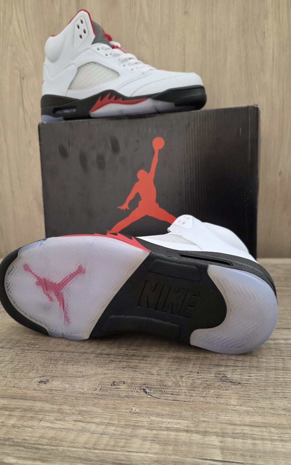 Jordan 5 blanca