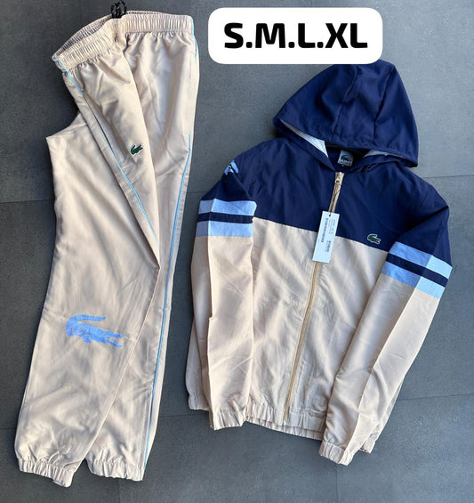 Chandal lacoste crema y azul logo verde