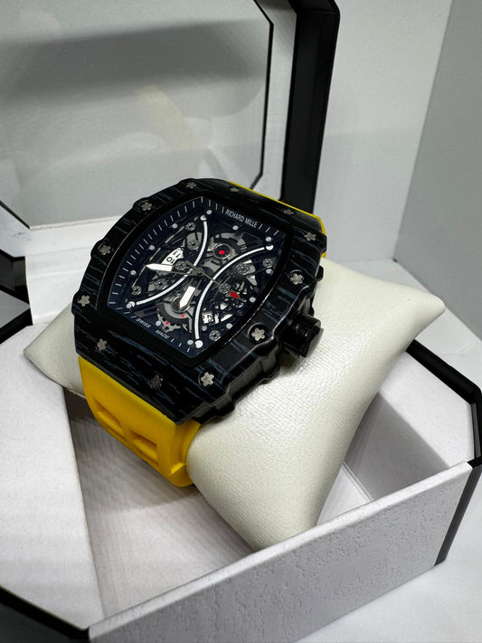 RELOJ RICHARD MILLE NEGRO Y AMARILLO