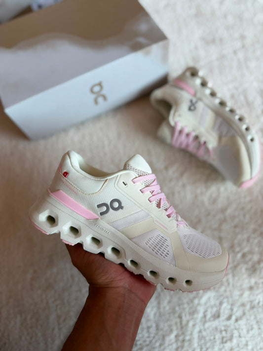 Zapatillas On Running CLOUDTILT blanco detalles rosas