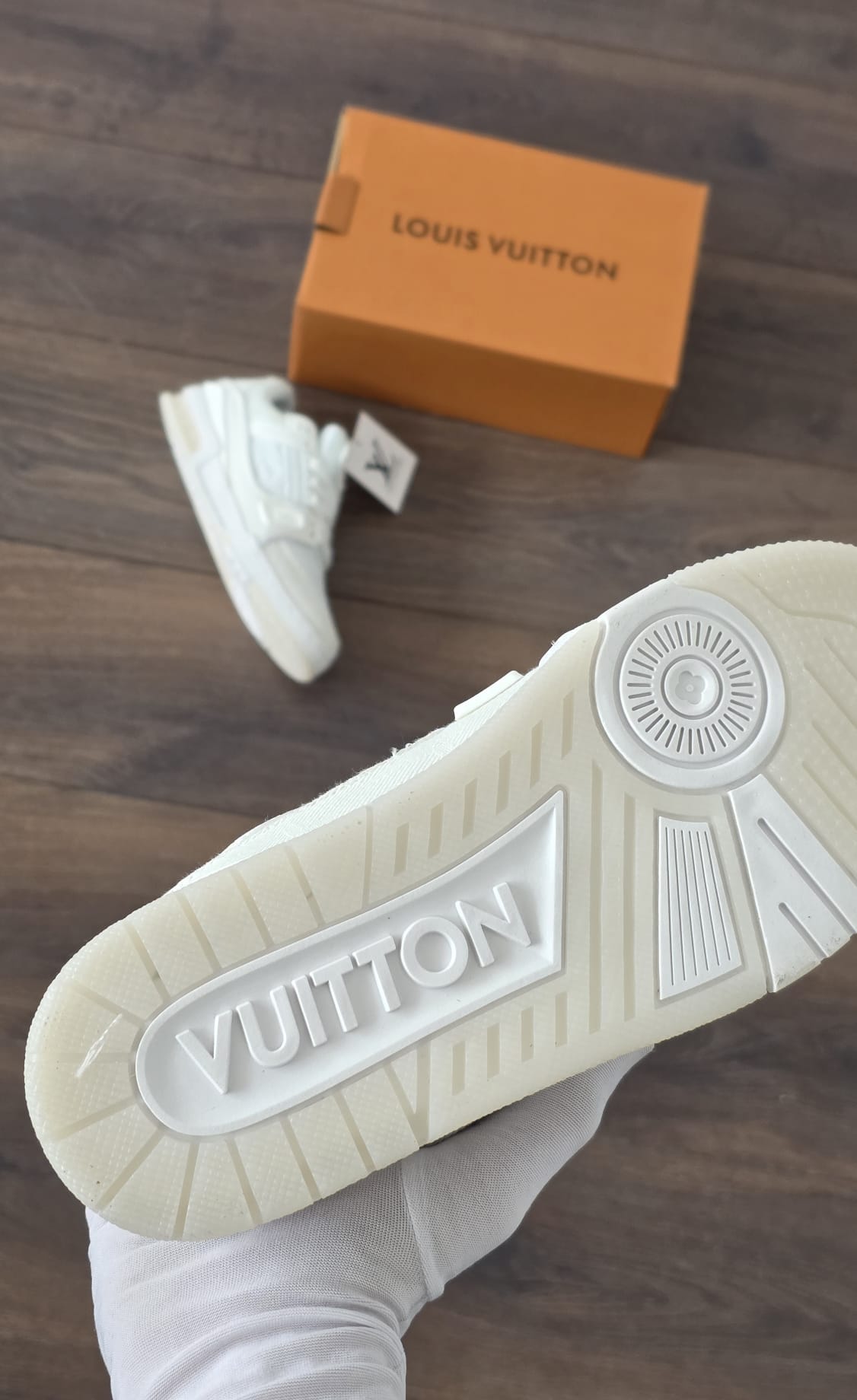 Lv trainer blancas