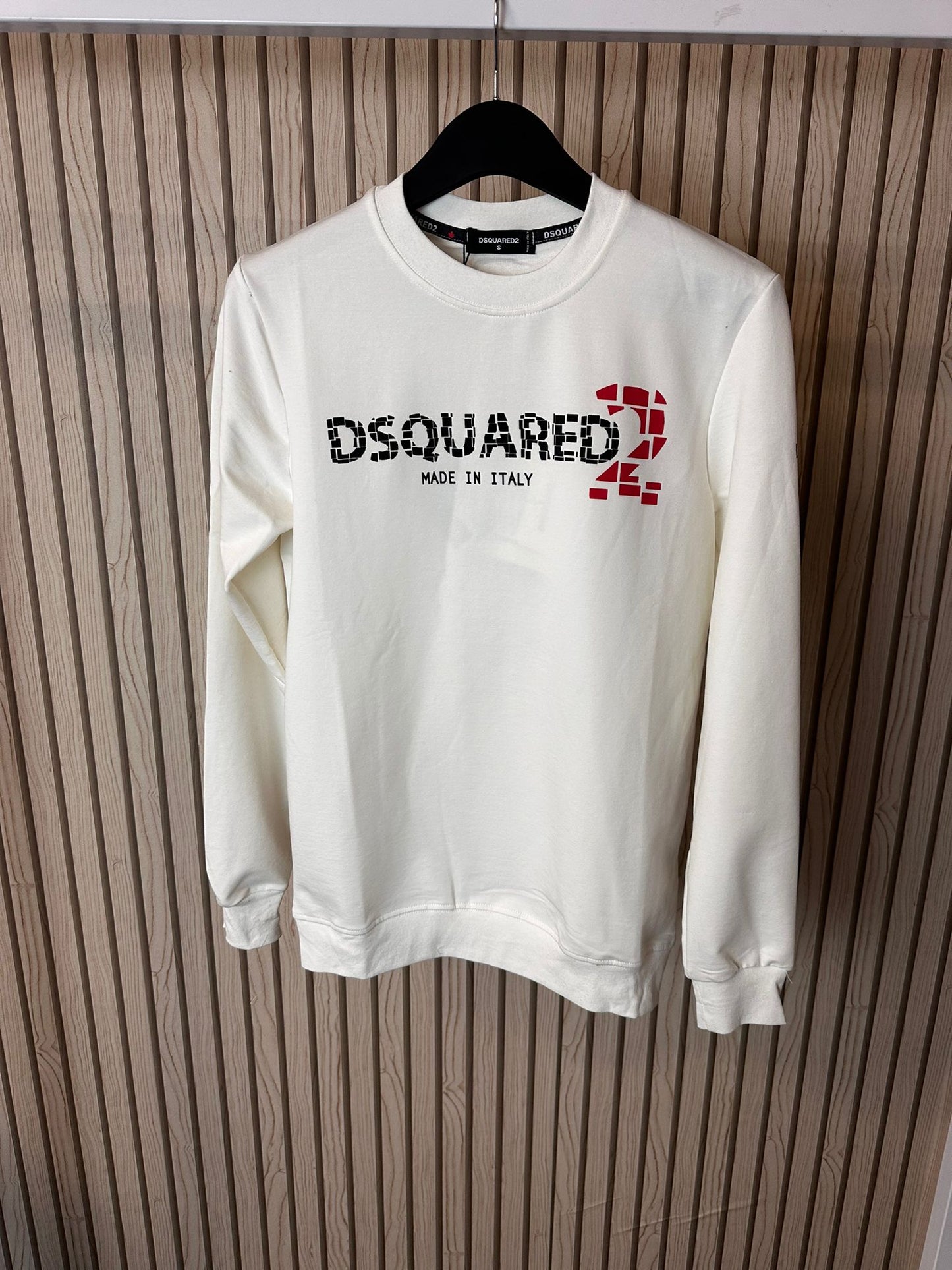 Sudadera DSQUARED2 blanca logo negro detalles rojos